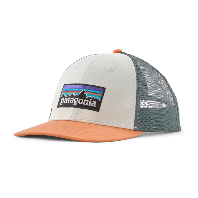 Sapca Unisex Patagonia P-6 Logo LoPro Trucker Sapca Unisex Patagonia P-6 Logo LoPro Trucker