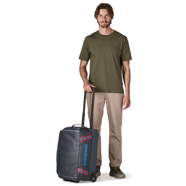 Geanta Unisex Patagonia Black Hole Wheeled Duffel 40l Geanta Unisex Patagonia Black Hole Wheeled Duffel 40l