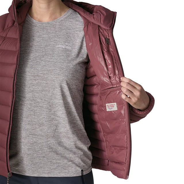 Geaca Femei Patagonia W Down Sweater Hoody Geaca Femei Patagonia W Down Sweater Hoody