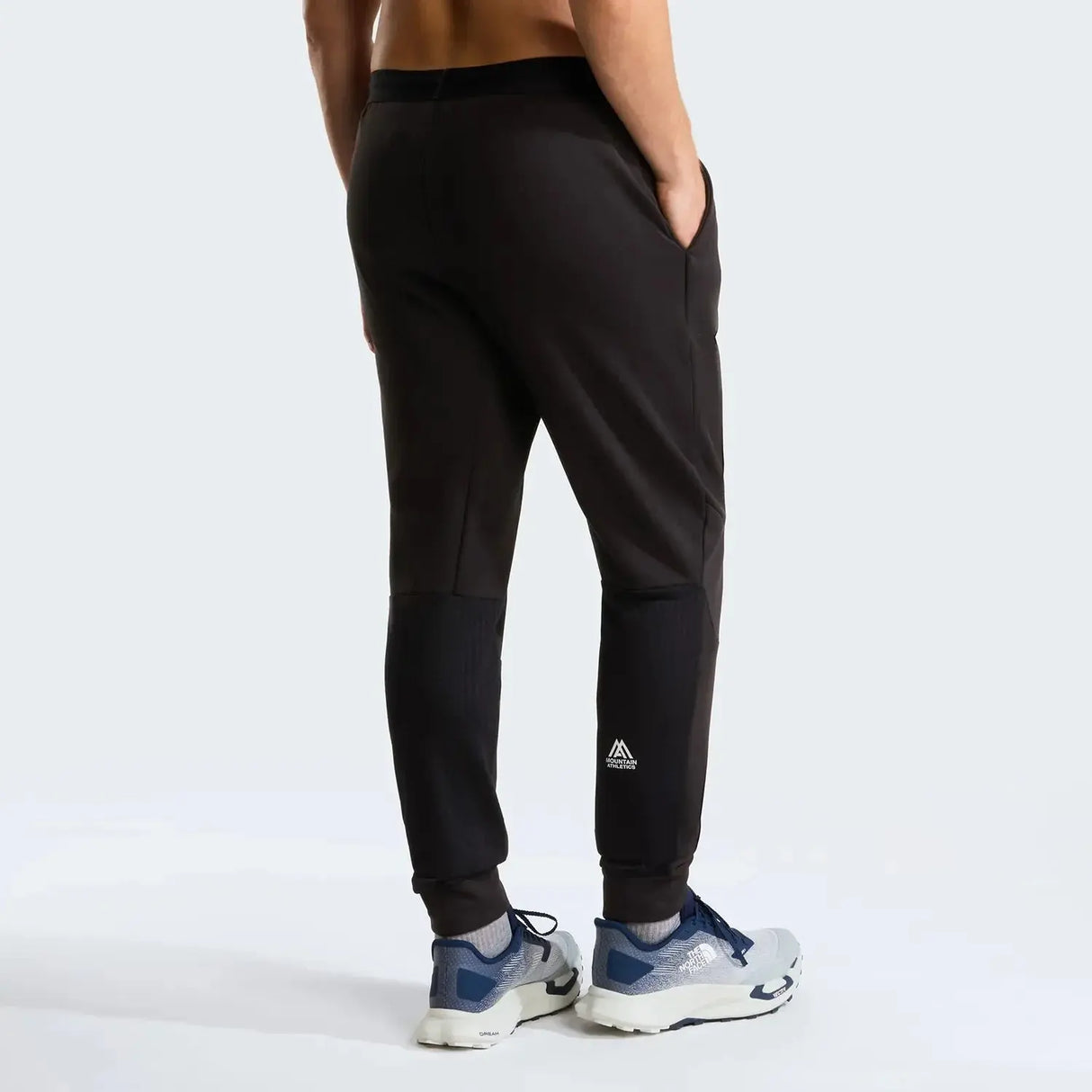 Pantaloni Barbati The North Face M Mountain Athletics Fleece Pantaloni Barbati The North Face M Mountain Athletics Fleece