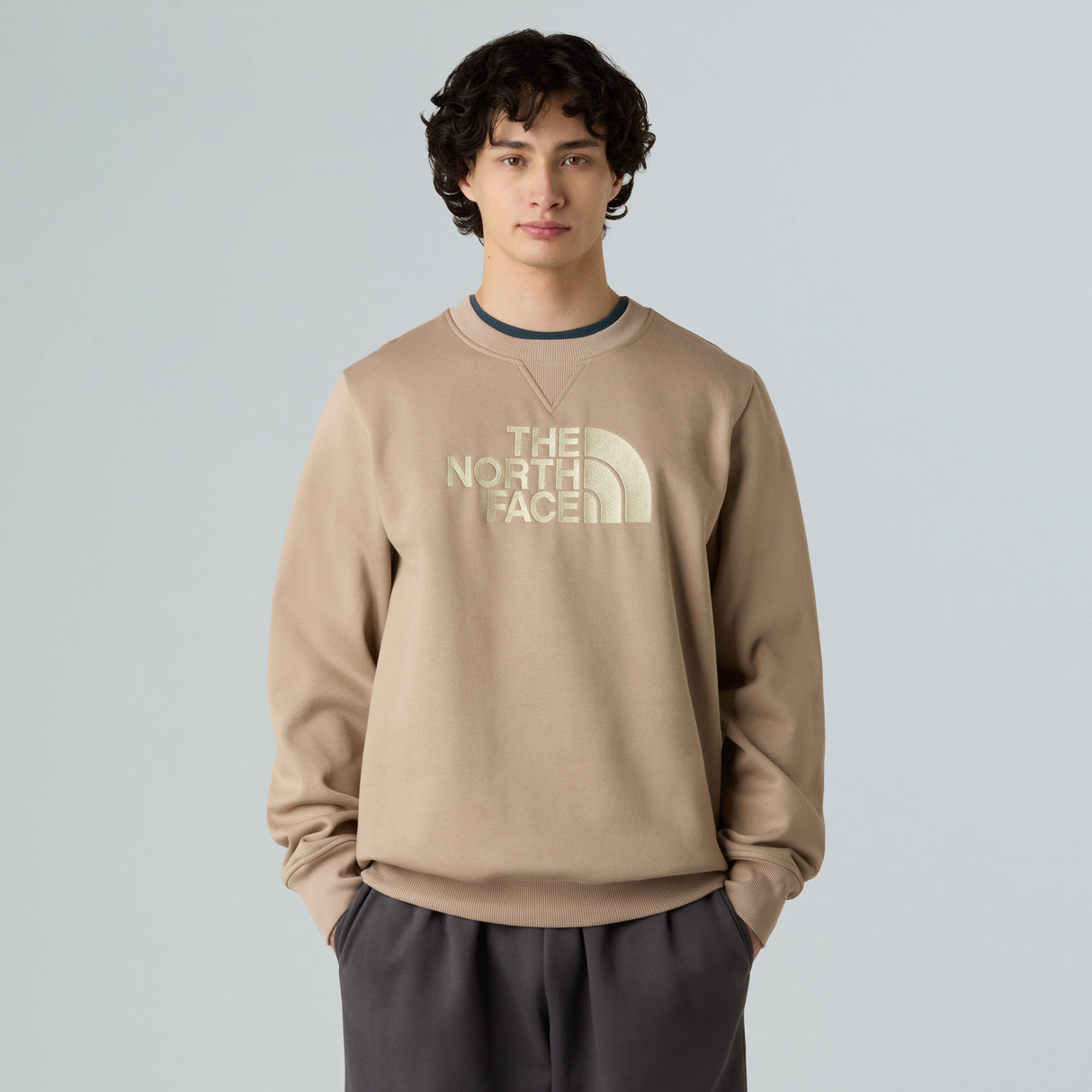 Bluza Barbati The North Face M Drew Peak Crew Bluza Barbati The North Face M Drew Peak Crew