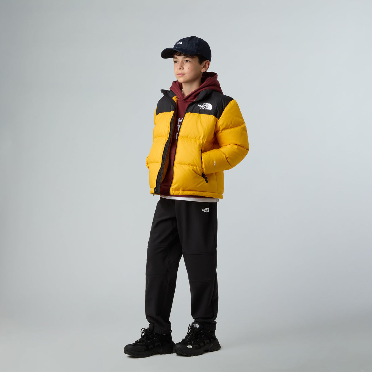 Geaca The North Face 1996 Retro Nuptse 5-15 ani Geaca The North Face 1996 Retro Nuptse 5-15 ani