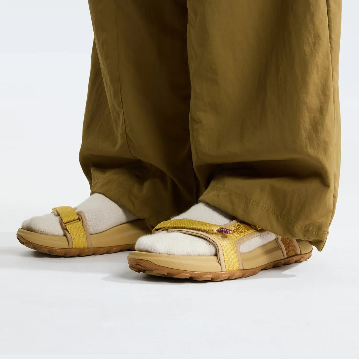 Sandale Femei The North Face W Explore Camp Sandal Sandale Femei The North Face W Explore Camp Sandal