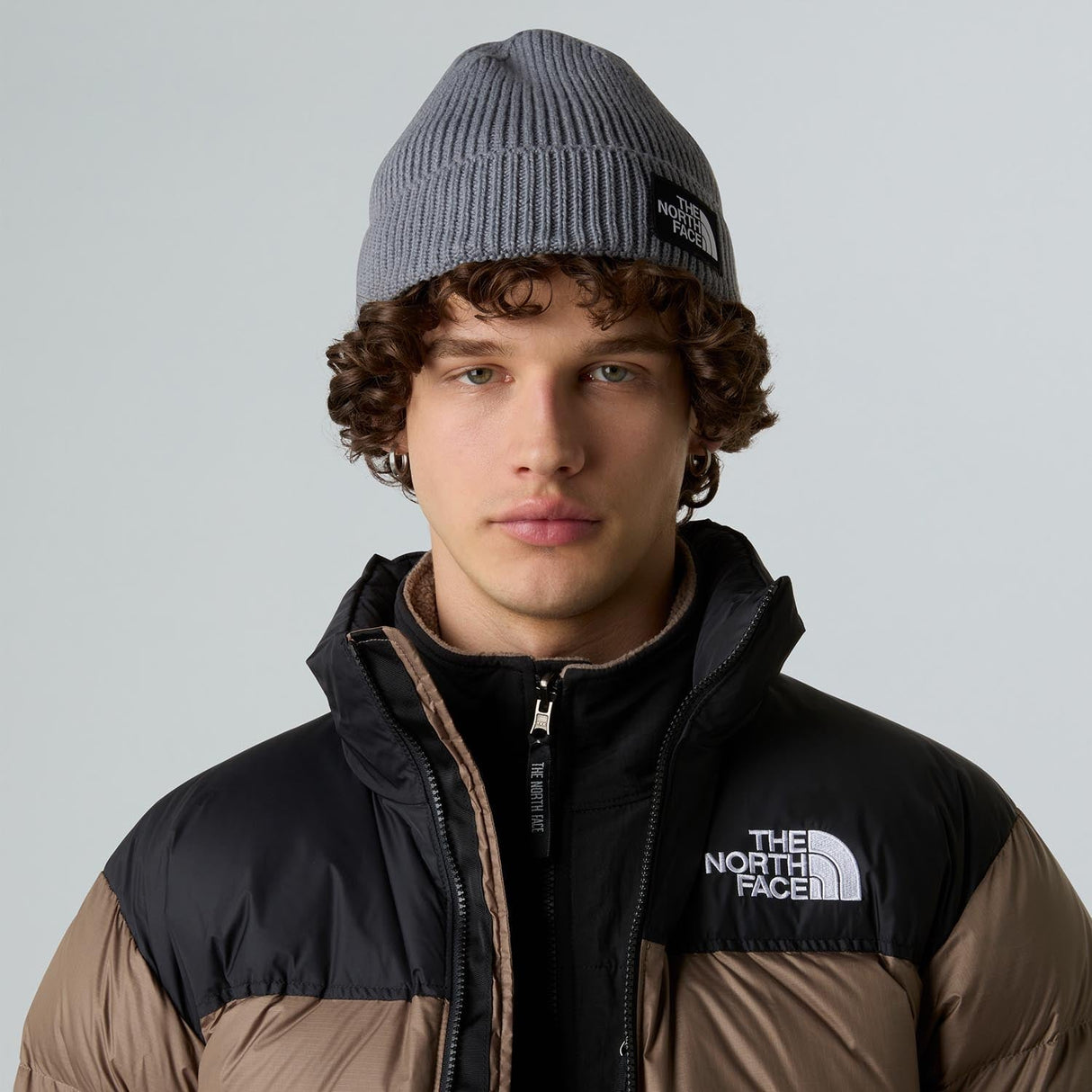 Caciula Barbati The North Face Tnf Logo Box Cuffed Caciula Barbati The North Face Tnf Logo Box Cuffed