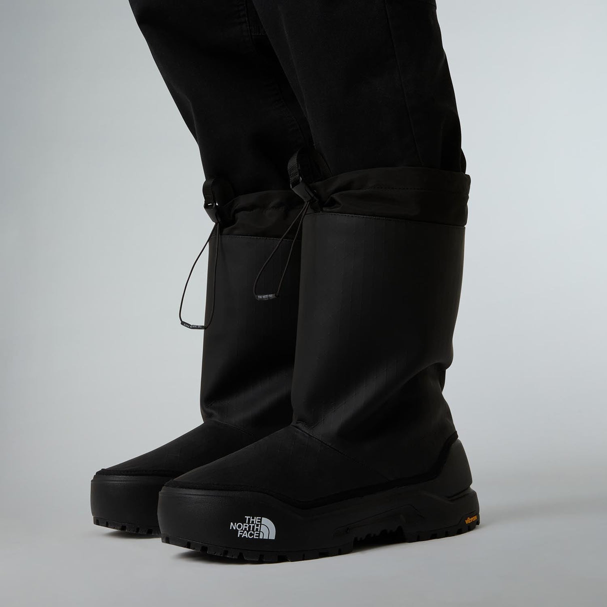 Cizme Unisex The North Face Base Camp 200 Wp   Cizme Unisex The North Face Base Camp 200 Wp