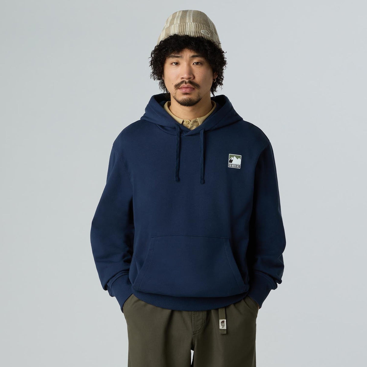 Hanorac Barbati The North Face M Mountain Logo Relaxed Hanorac Barbati The North Face M Mountain Logo Relaxed