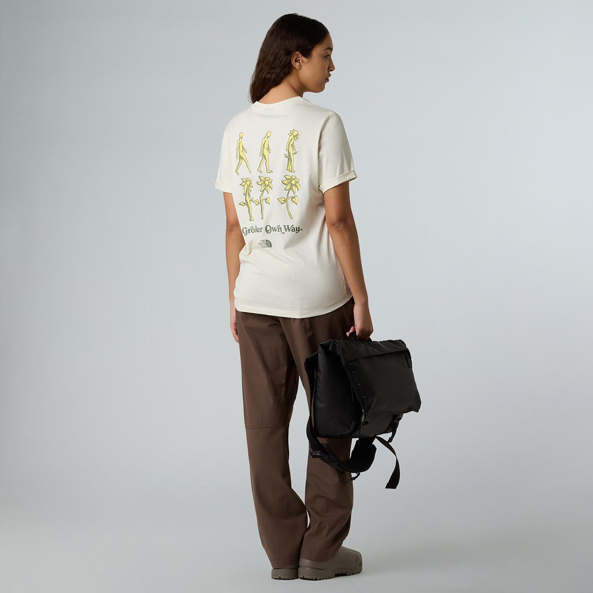 Tricou Femei The North Face W Connect Relaxed Graphic   Tricou Femei The North Face W Connect Relaxed Graphic