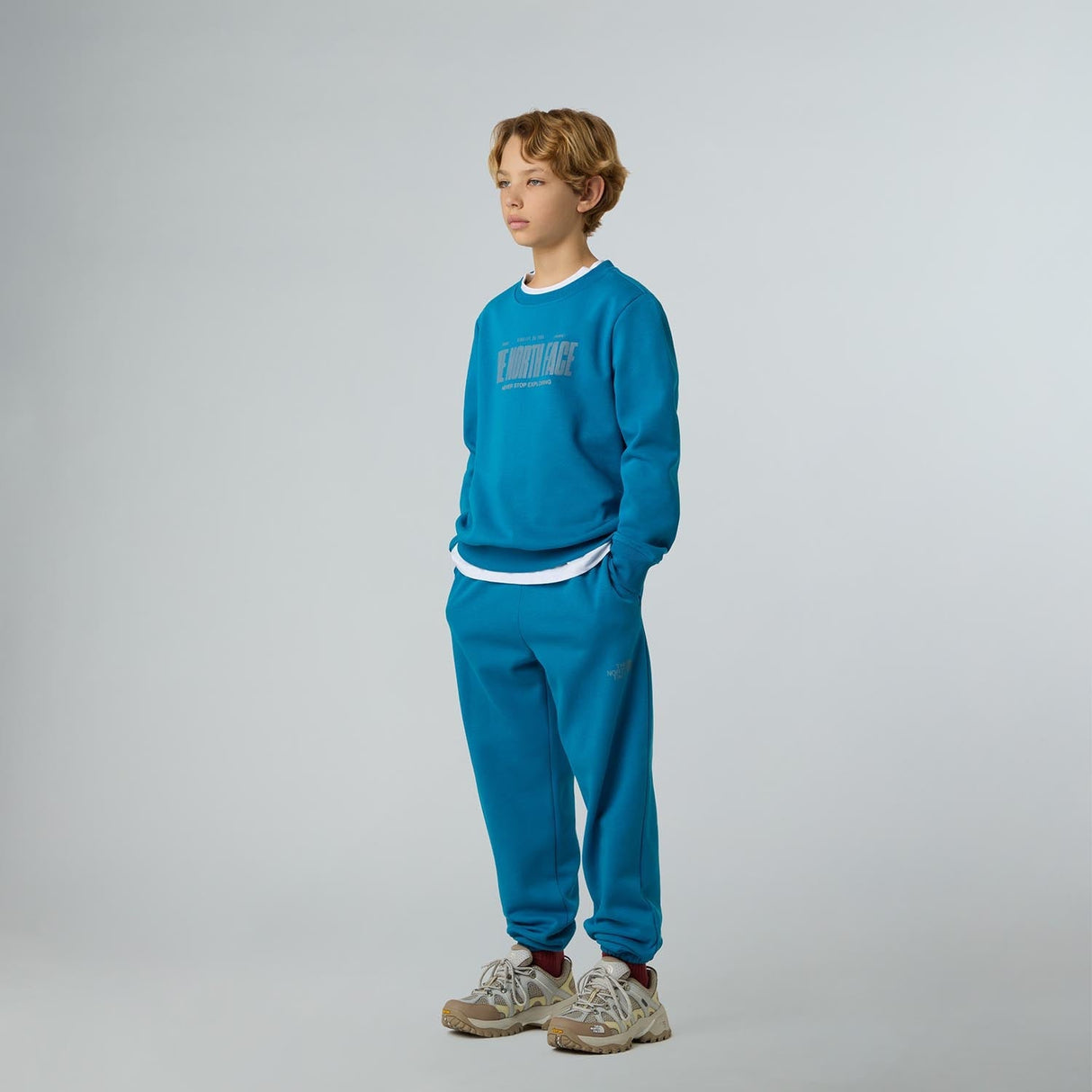 Bluza Baieti The North Face B Reflective Logo Relaxed Crew Bluza Baieti The North Face B Reflective Logo Relaxed Crew