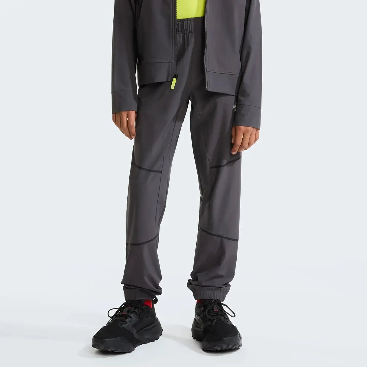 Pantaloni Copii The North Face Teen Mountain Athletics Woven Pantaloni Copii The North Face Teen Mountain Athletics Woven