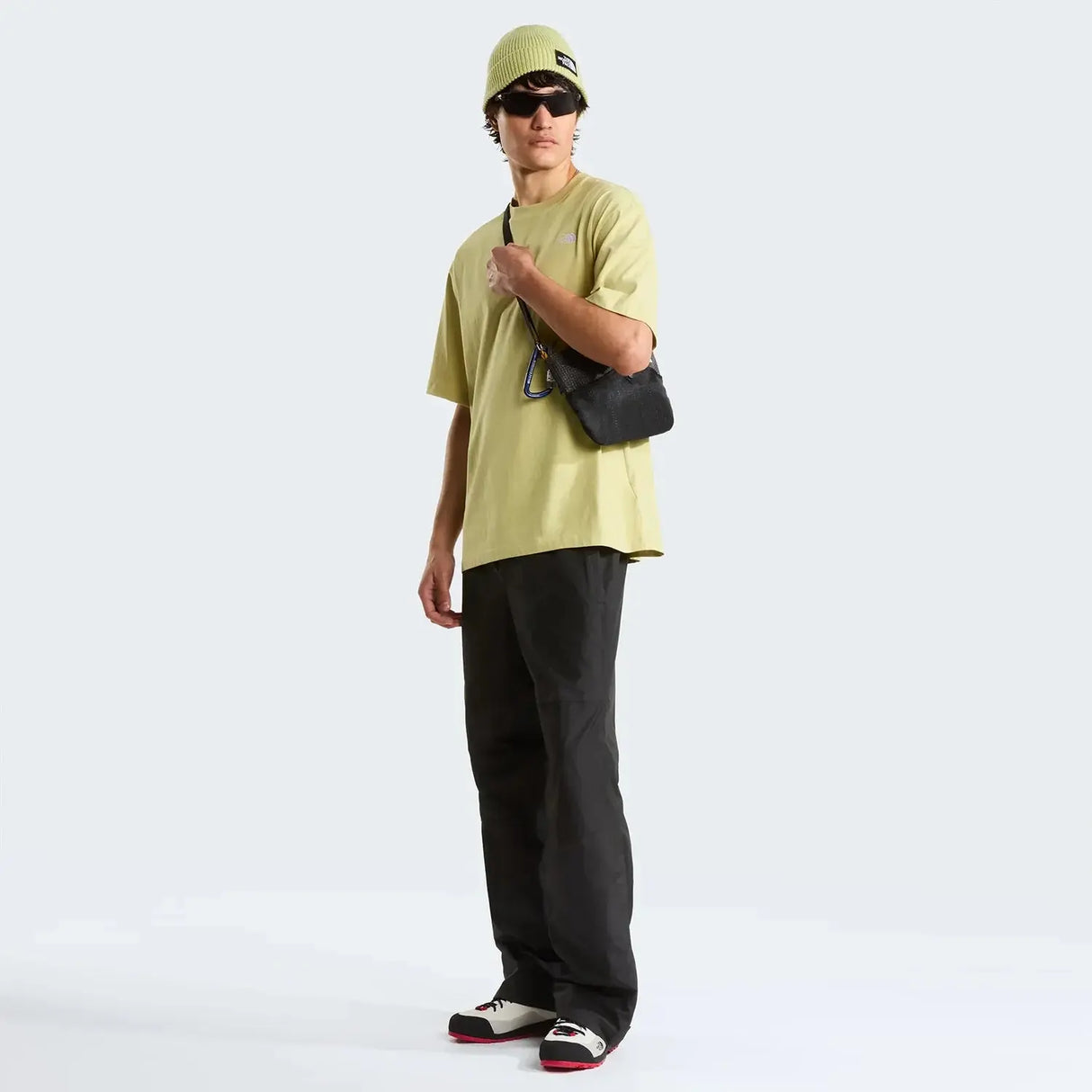 Tricou Barbati The North Face M TNF Essential Simple Dome Oversized Tricou Barbati The North Face M TNF Essential Simple Dome Oversized