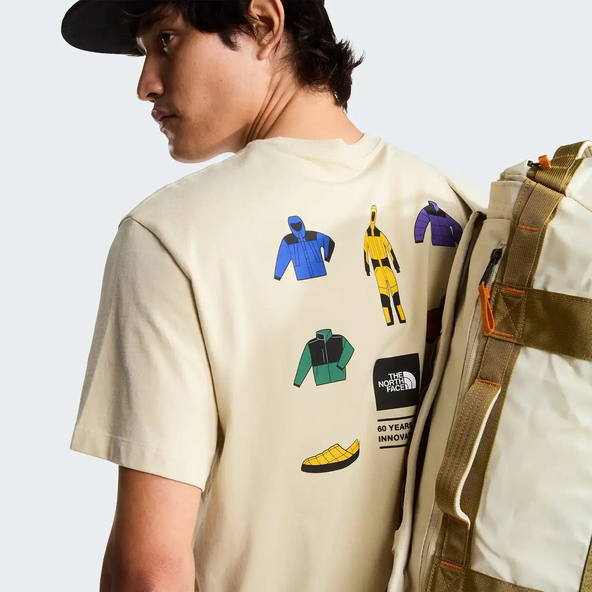 Tricou Barbati The North Face M Icon Celebration Regular Graphic Tricou Barbati The North Face M Icon Celebration Regular Graphic