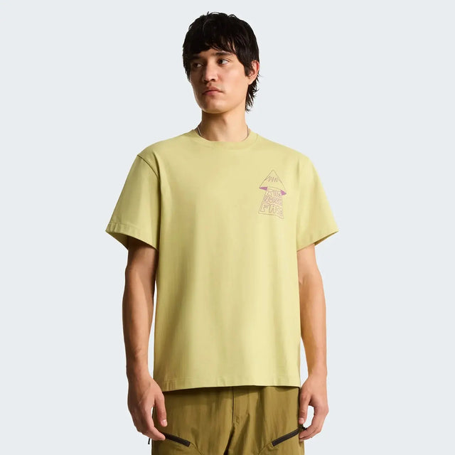 Tricou Barbati The North Face M Mountain Play Relaxed Graphic Tricou Barbati The North Face M Mountain Play Relaxed Graphic