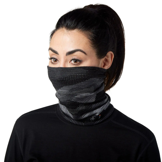 Bandana Smartwool Merino 250 Reversible Pattern Neck Gaiter Bandana Smartwool Merino 250 Reversible Pattern Neck Gaiter