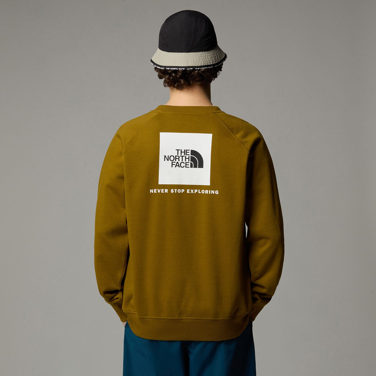 Bluza Barbati The North Face M Raglan Redbox Crew Bluza Barbati The North Face M Raglan Redbox Crew