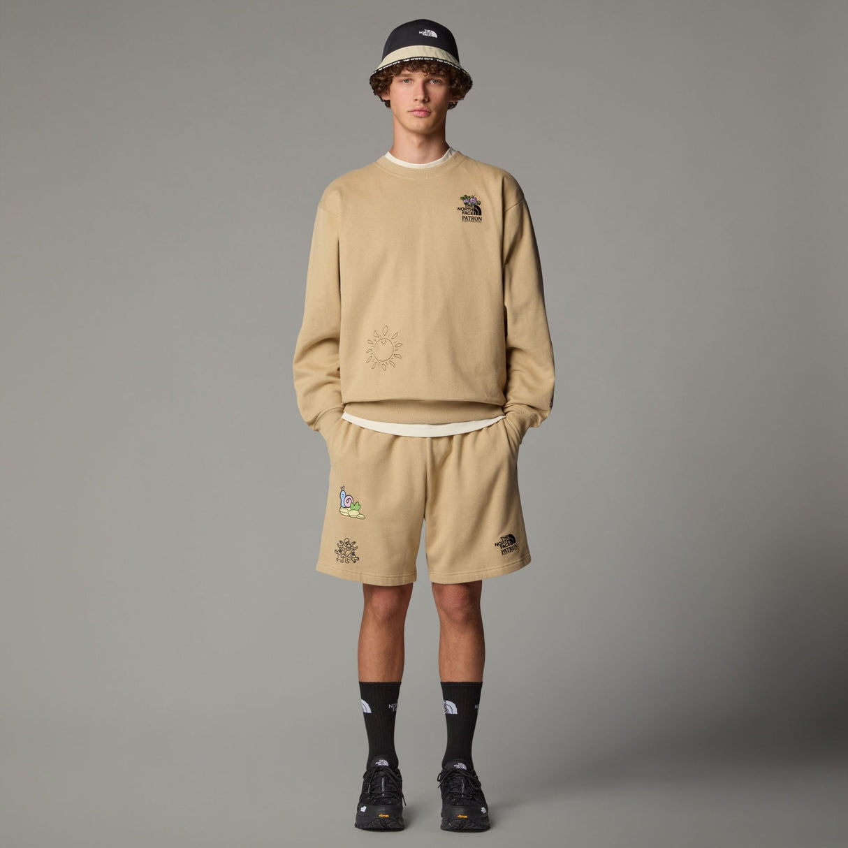 Bluza Unisex The North Face U Mountain Cleanup Oversized Crew Bluza Unisex The North Face U Mountain Cleanup Oversized Crew