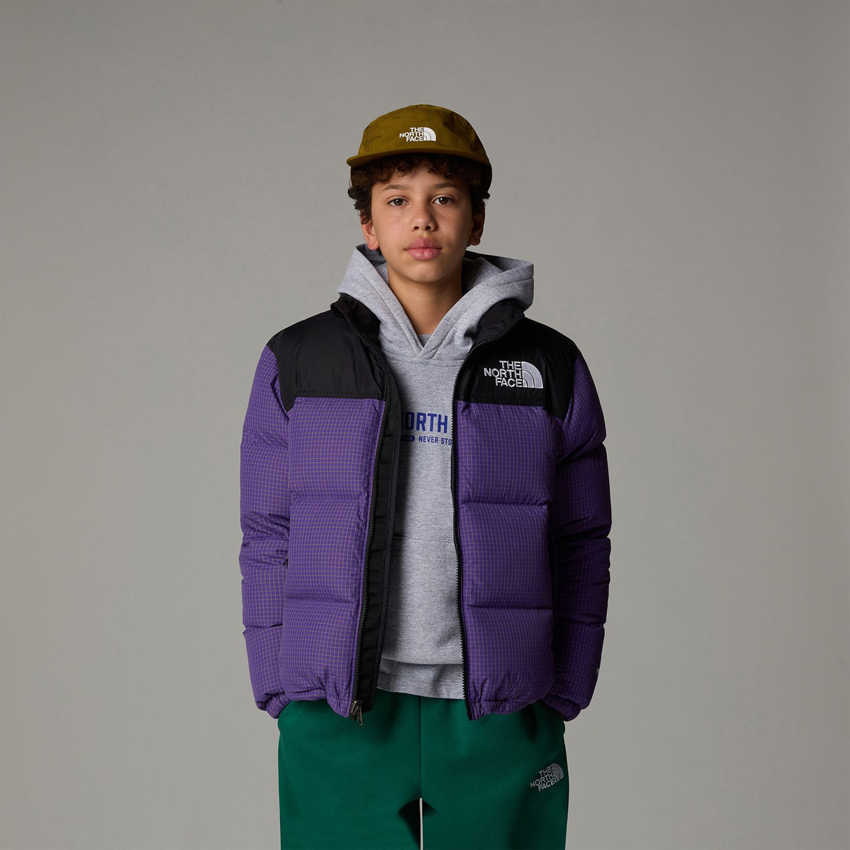 Geaca The North Face 1996 Retro Nuptse 5-15 ani Geaca The North Face 1996 Retro Nuptse 5-15 ani