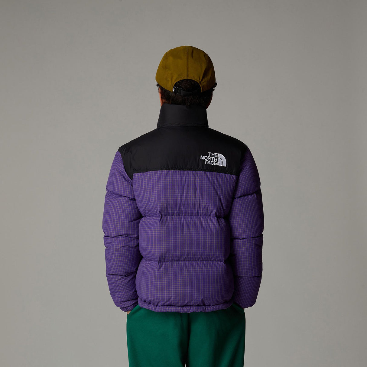 Geaca The North Face 1996 Retro Nuptse 5-15 ani Geaca The North Face 1996 Retro Nuptse 5-15 ani