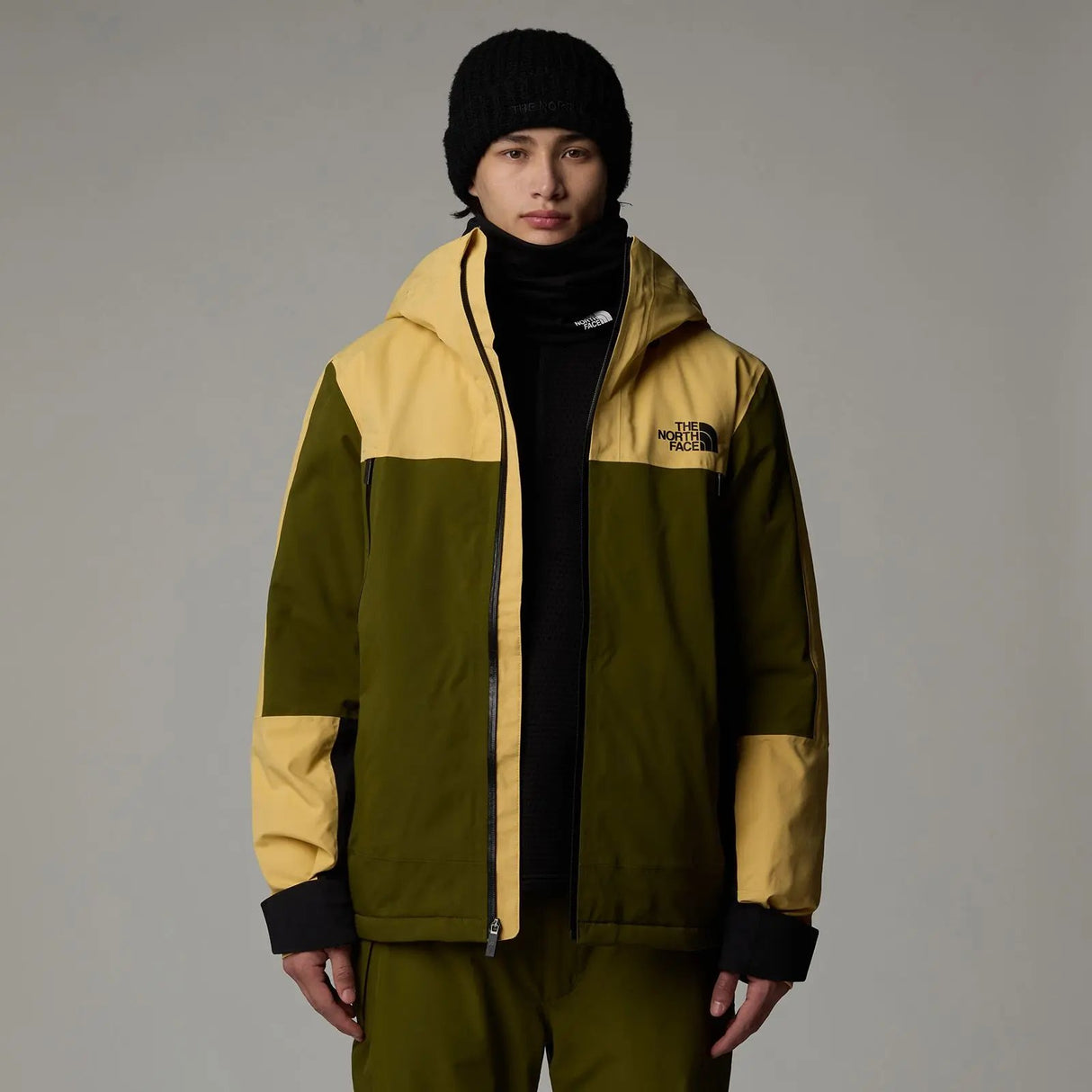 Geaca Barbati The North Face M Mount Bre   Geaca Barbati The North Face M Mount Bre