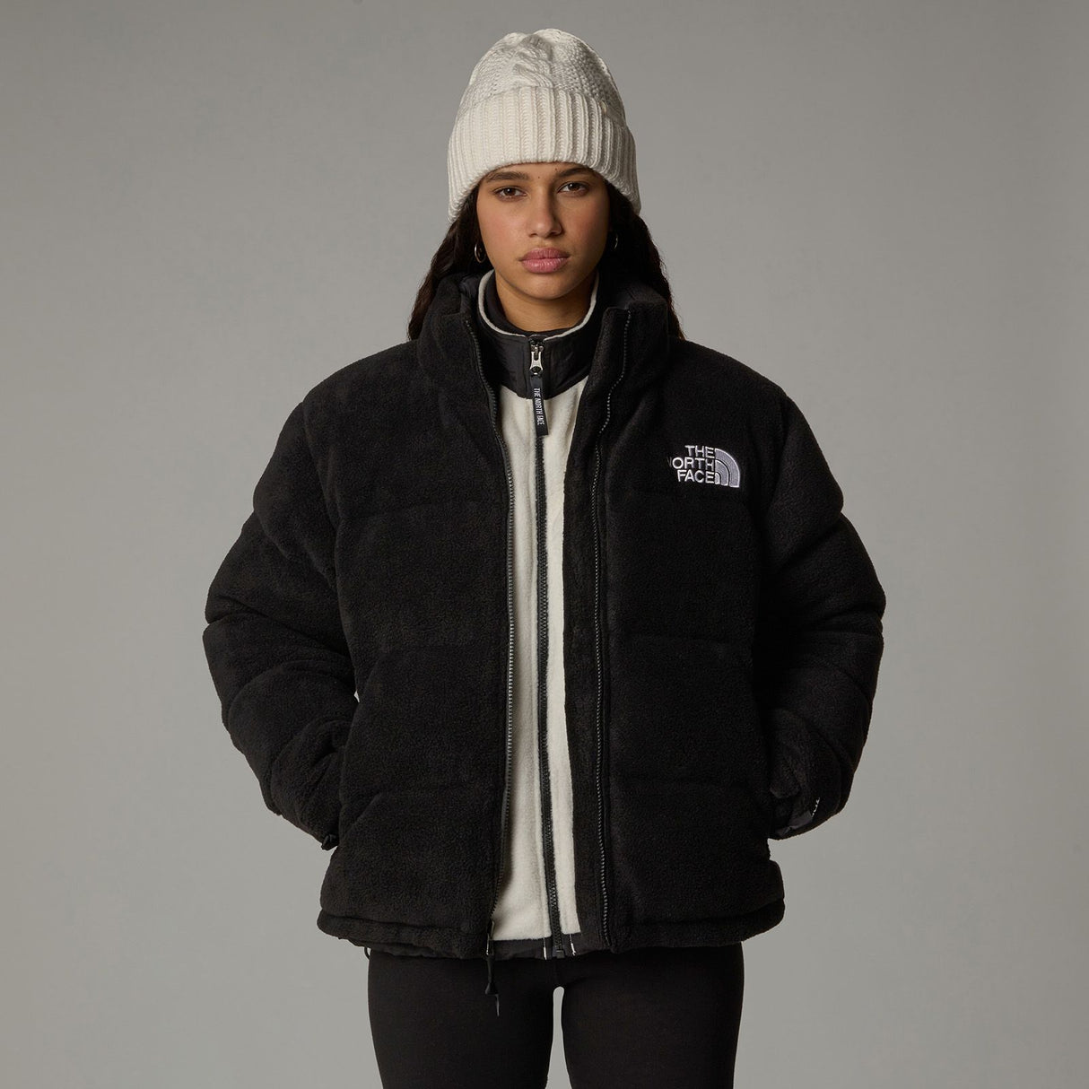 Geaca Femei The North Face W Polar Nuptse Geaca Femei The North Face W Polar Nuptse