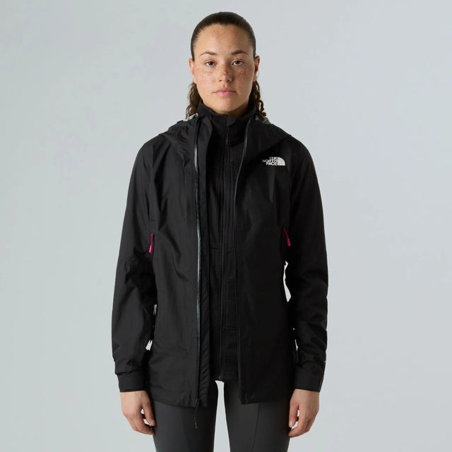 Geaca Femei The North Face W Signal 2.5l Dryvent Geaca Femei The North Face W Signal 2.5l Dryvent