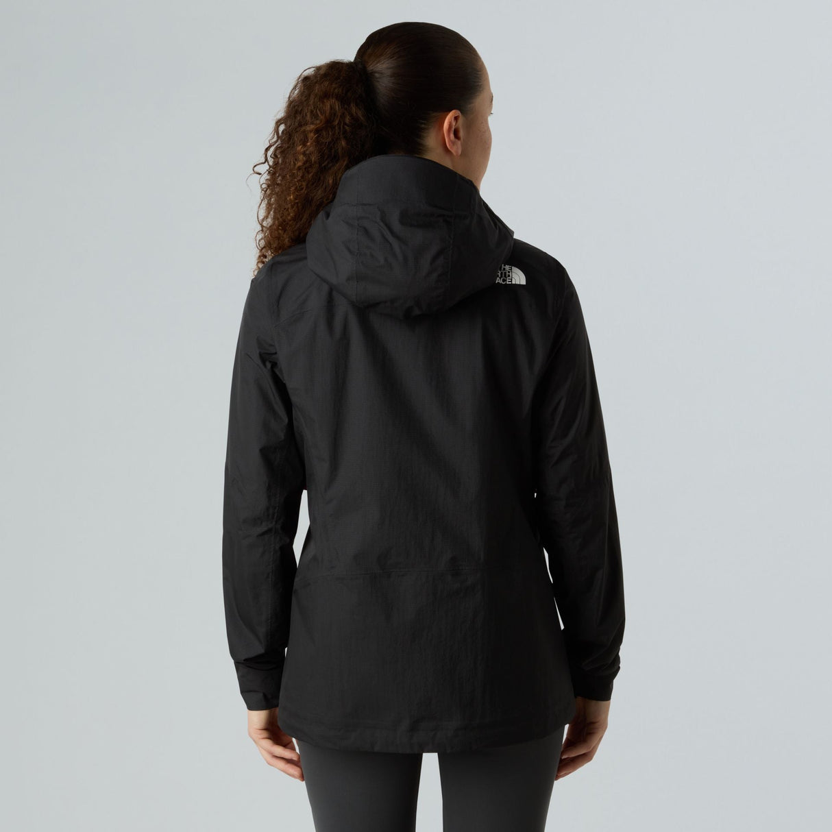Geaca Femei The North Face W Signal 2.5l Dryvent Geaca Femei The North Face W Signal 2.5l Dryvent