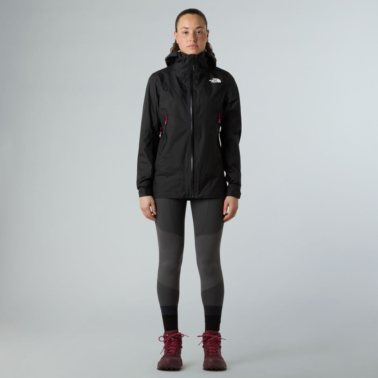 Geaca Femei The North Face W Signal 2.5l Dryvent Geaca Femei The North Face W Signal 2.5l Dryvent