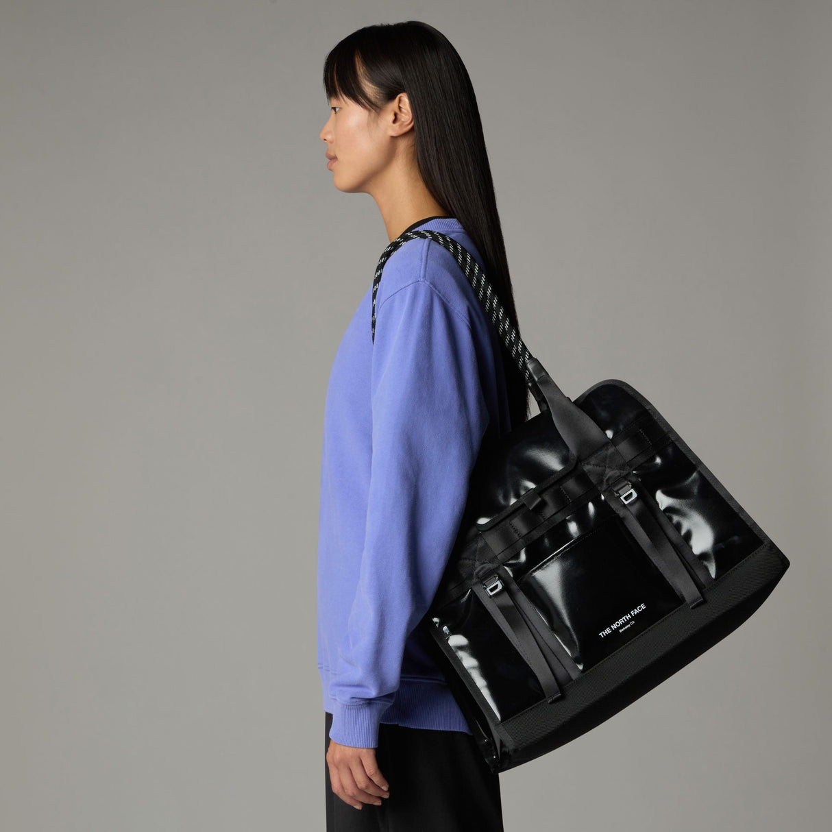 Geanta The North Face Base Camp Tote Geanta The North Face Base Camp Tote