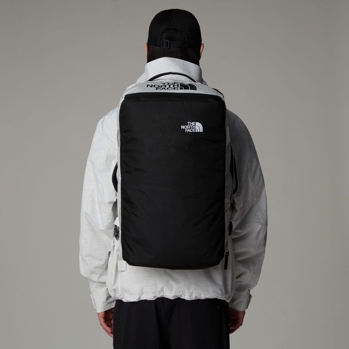 Geanta The North Face Base Camp Voyager Duffel 42l Regrind Geanta The North Face Base Camp Voyager Duffel 42l Regrind