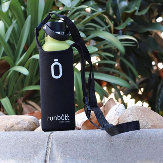 Husa Neoprene Bag Runbott Vaccum Bottle 600ml Black Husa Neoprene Bag Runbott Vaccum Bottle 600ml Black