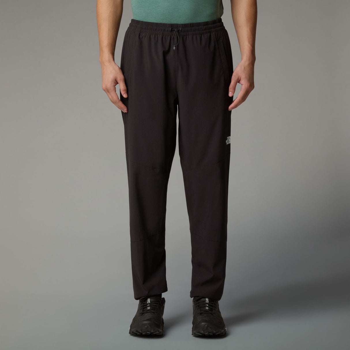 Pantaloni Barbati The North Face M Mountain Athletics Wind Pantaloni Barbati The North Face M Mountain Athletics Wind