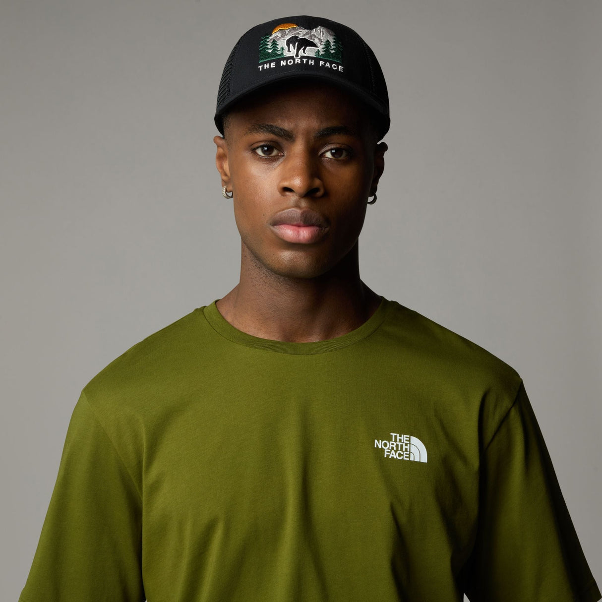 Sapca The North Face Embroidered Mudder Trucker Sapca The North Face Embroidered Mudder Trucker