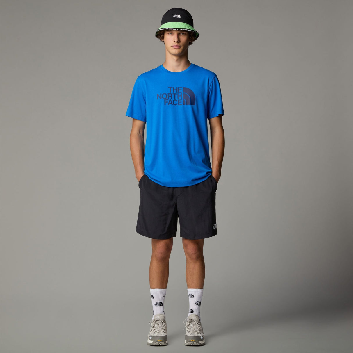 Tricou Barbati The North Face M Easy Tricou Barbati The North Face M Easy