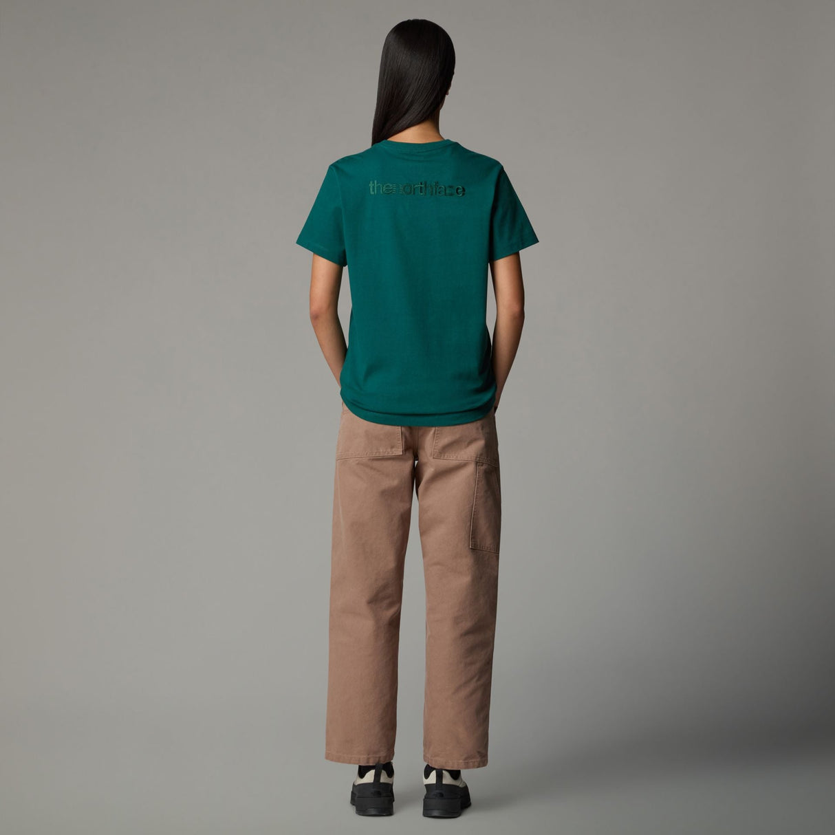 Tricou Femei The North Face W Logo Rmst Relaxed Tricou Femei The North Face W Logo Rmst Relaxed