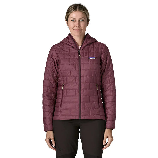Geaca Femei Patagonia W Nano Puff Hoody   Geaca Femei Patagonia W Nano Puff Hoody