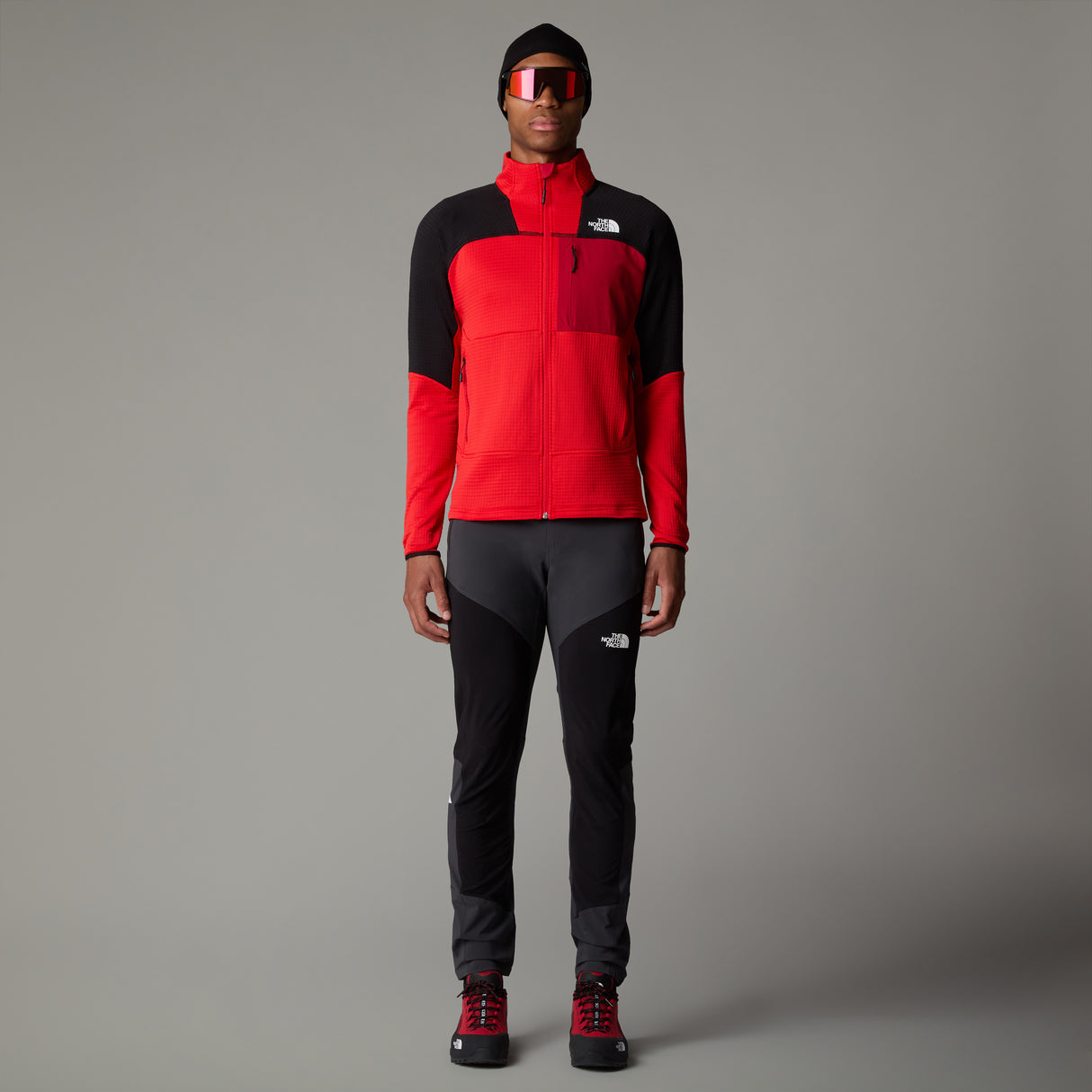 Pantaloni Barbati The North Face M Felik Slim Tapered