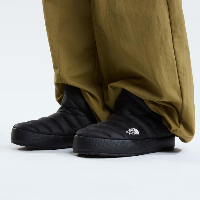 Papuci The North Face W Thermoball Traction   Papuci The North Face W Thermoball Traction