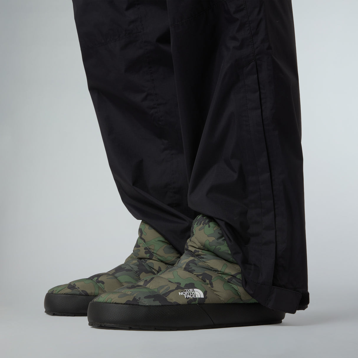 Papuci The North Face M Thermoball Traction