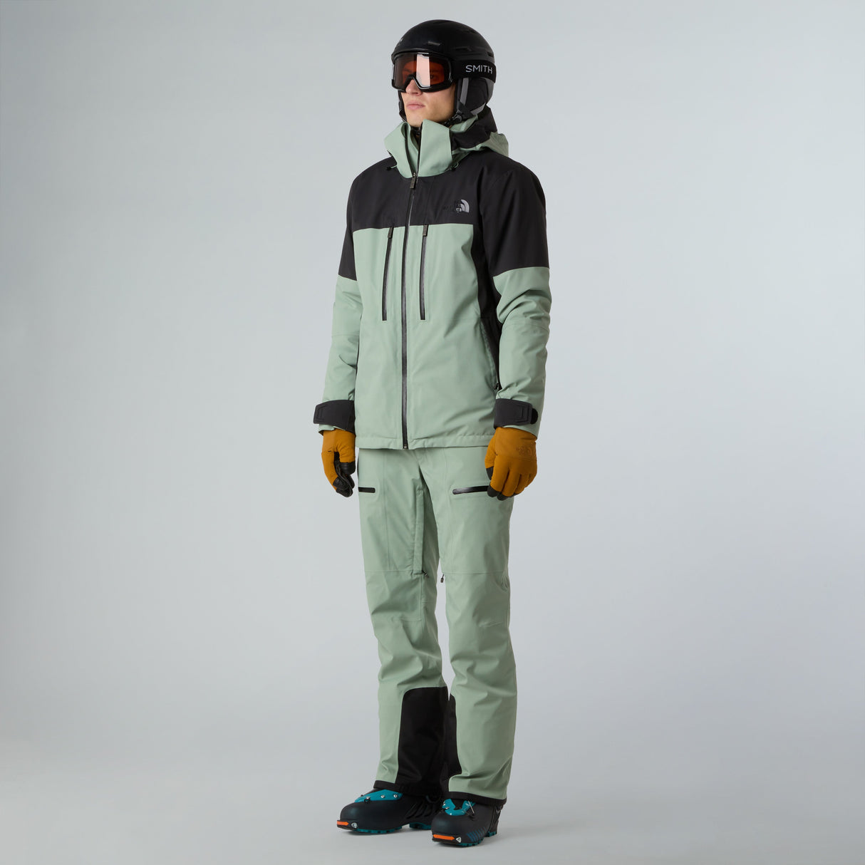 Geaca Barbati The North Face M Chakal
