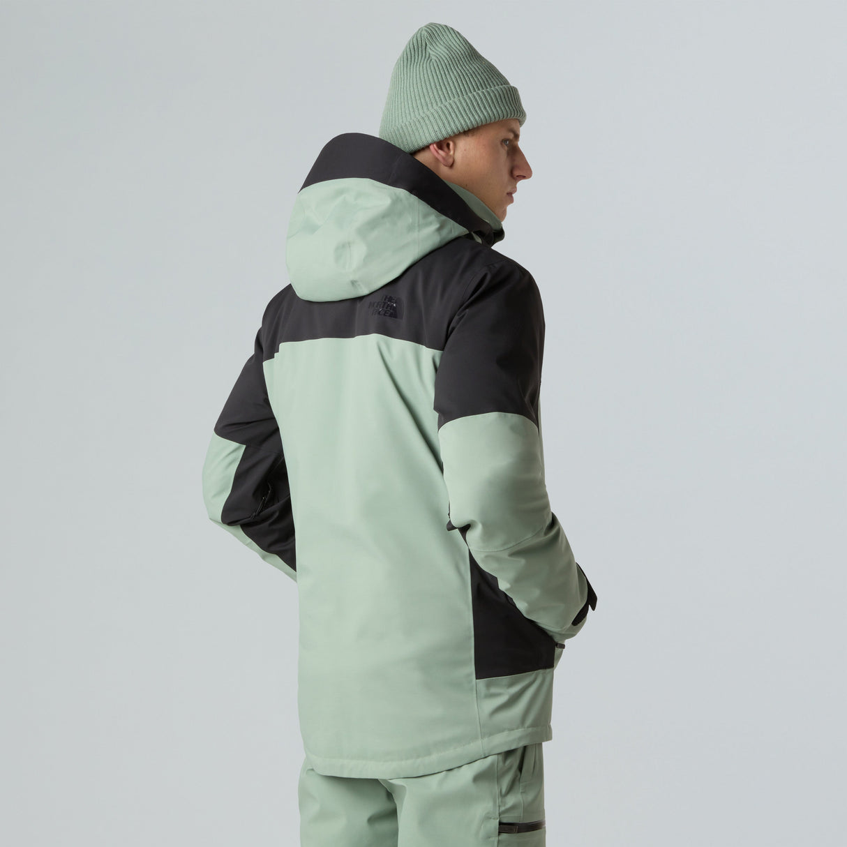 Geaca Barbati The North Face M Chakal