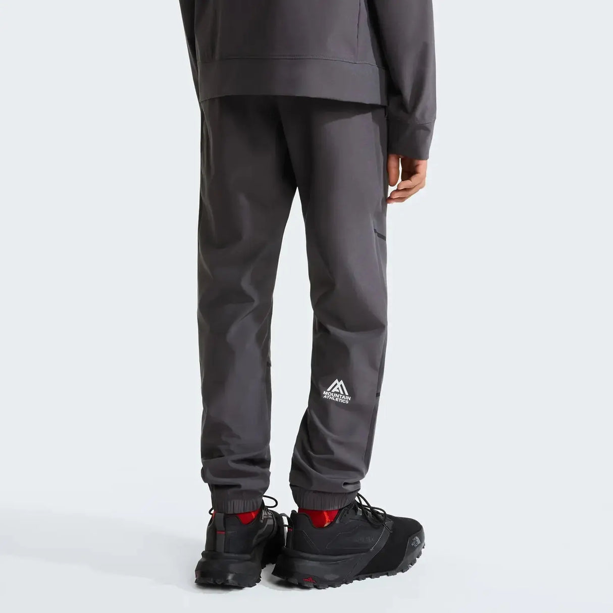 Pantaloni Copii The North Face Teen Mountain Athletics Woven   Pantaloni Copii The North Face Teen Mountain Athletics Woven