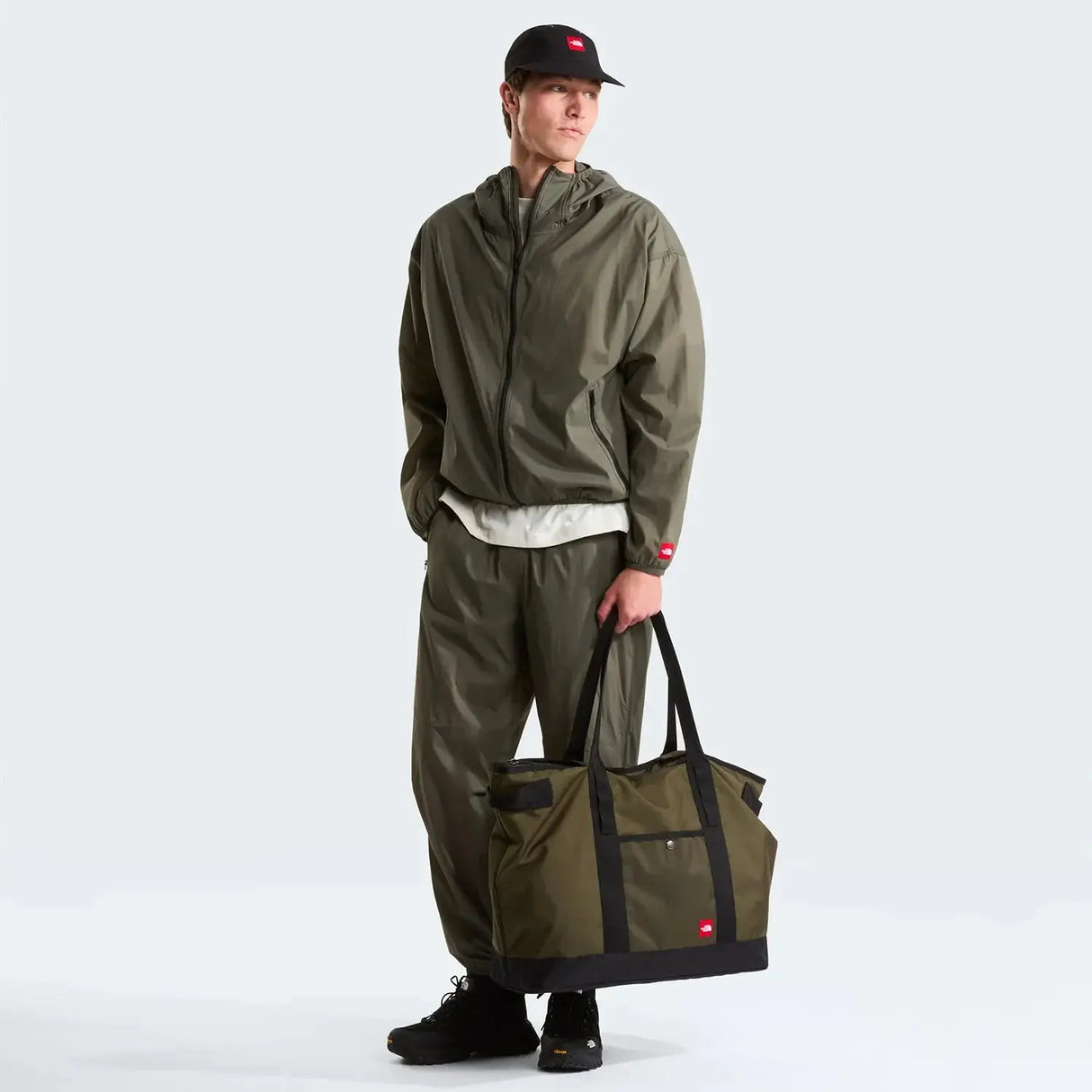 Pantaloni Barbati The North Face M TNF Red Box Packable Wind   Pantaloni Barbati The North Face M TNF Red Box Packable Wind