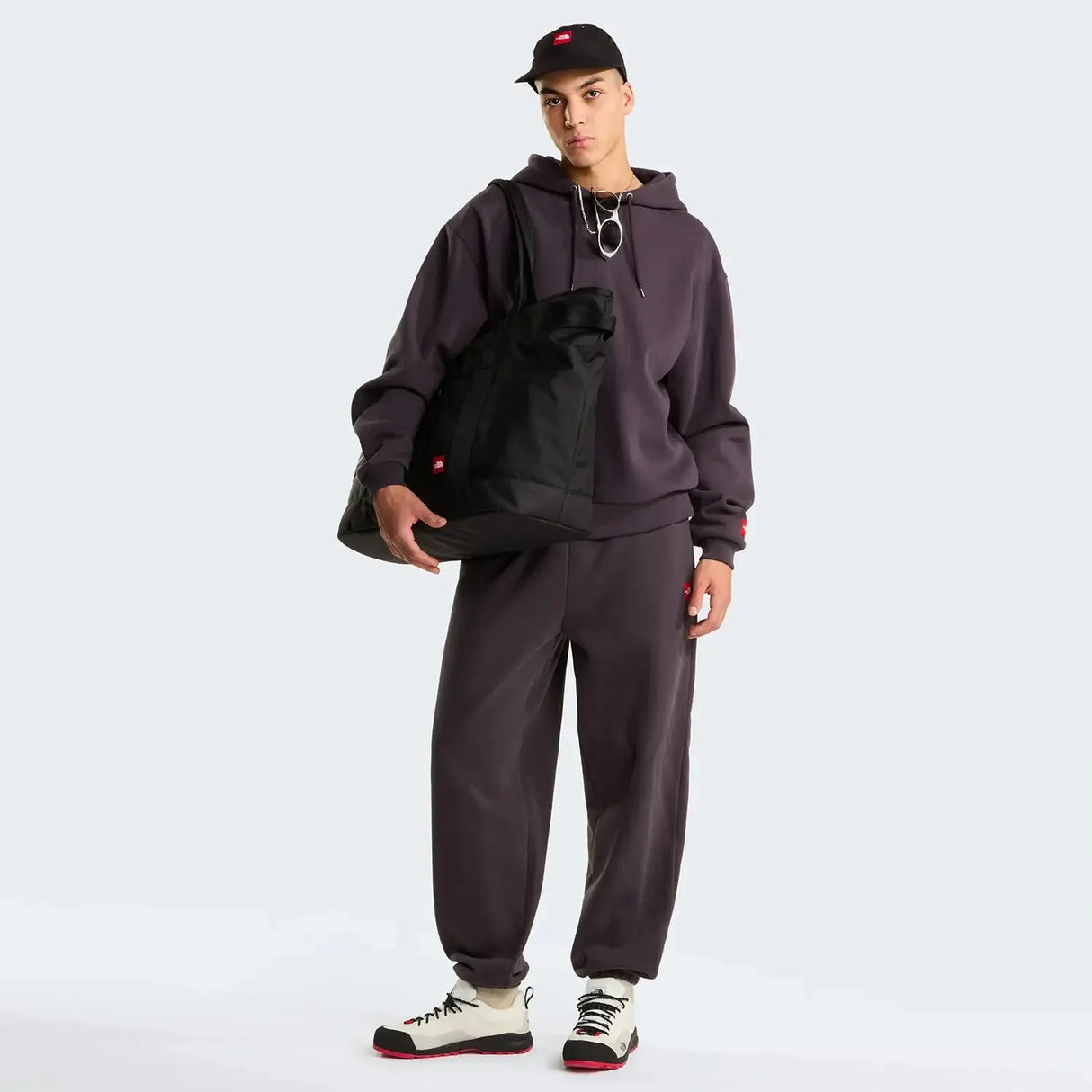 Pantaloni Barbati The North Face M TNF Red Box   Pantaloni Barbati The North Face M TNF Red Box