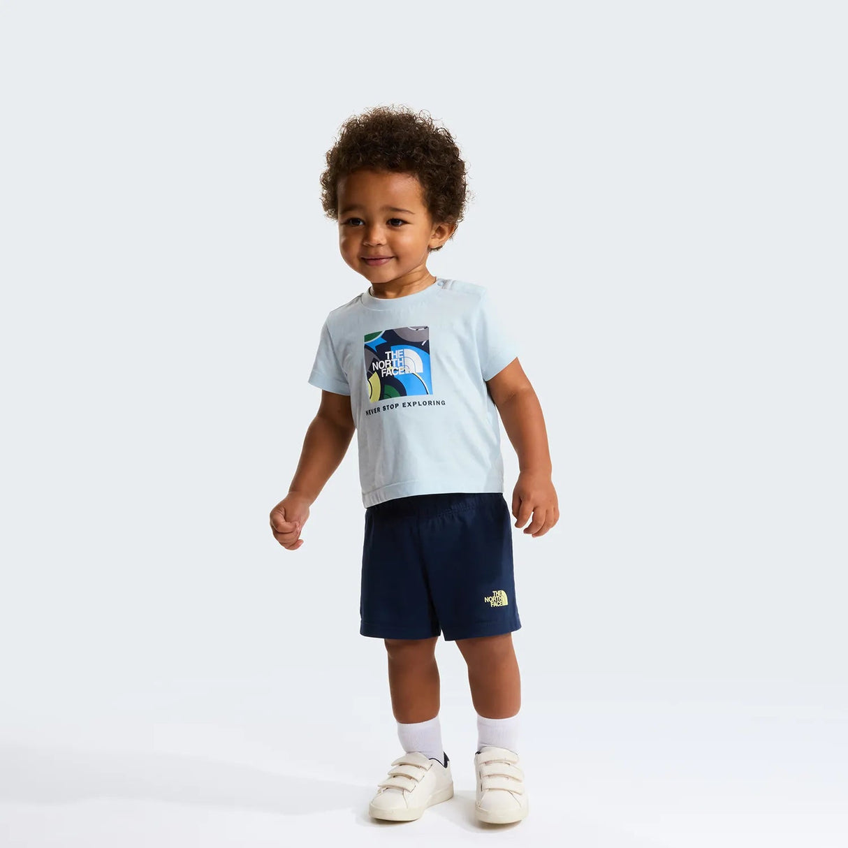 Set Copii Tricou & Pantaloni Scurti The North Face Baby Box NSE Play Regular Cotton Graphic   Set Copii Tricou & Pantaloni Scurti The North Face Baby Box NSE Play Regular Cotton Graphic