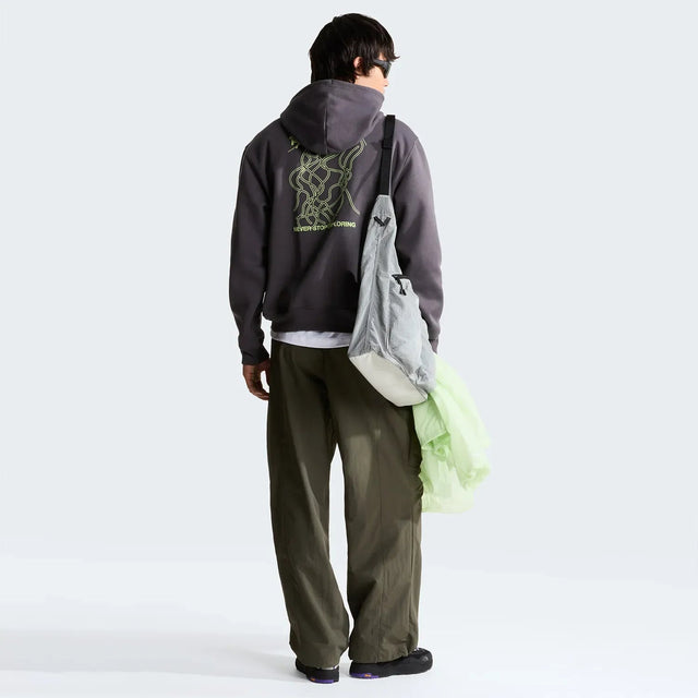 Hanorac Unisex The North Face U Never Stop Exploring Slopes Graphic   Hanorac Unisex The North Face U Never Stop Exploring Slopes Graphic