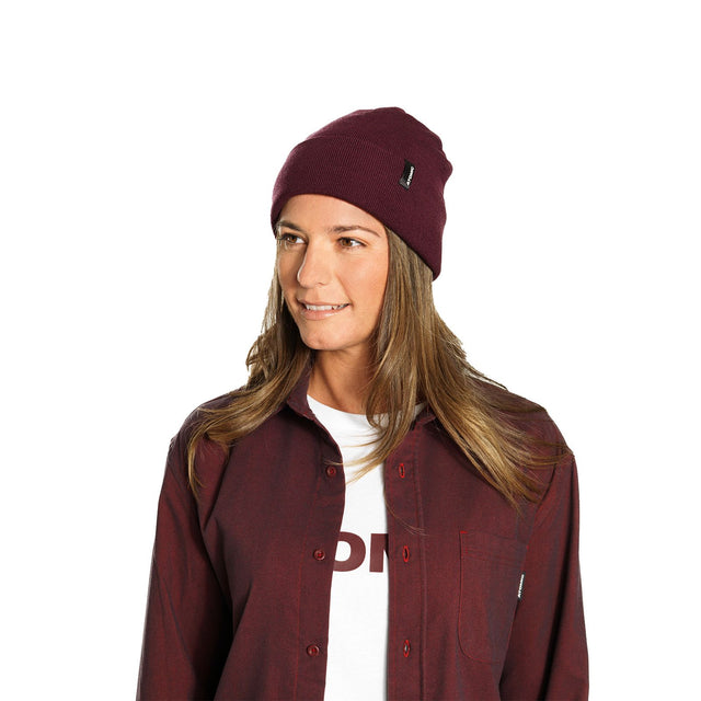 Caciula Unisex Atomic Alps Rolled Cuff Maroon   Caciula Unisex Atomic Alps Rolled Cuff Maroon