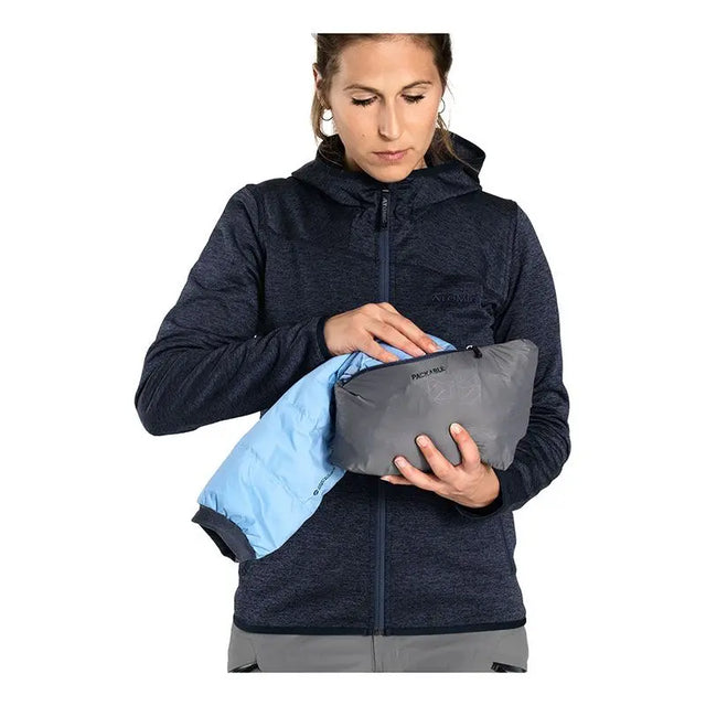 Geaca Atomic W Ridgeline Hybrid Down Insulator Light Blue   Geaca Atomic W Ridgeline Hybrid Down Insulator Light Blue