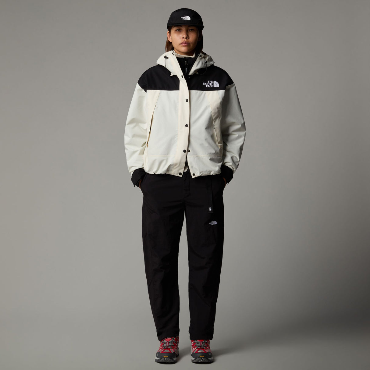 Geaca Femei The North Face W Dryvent Mono Mountain