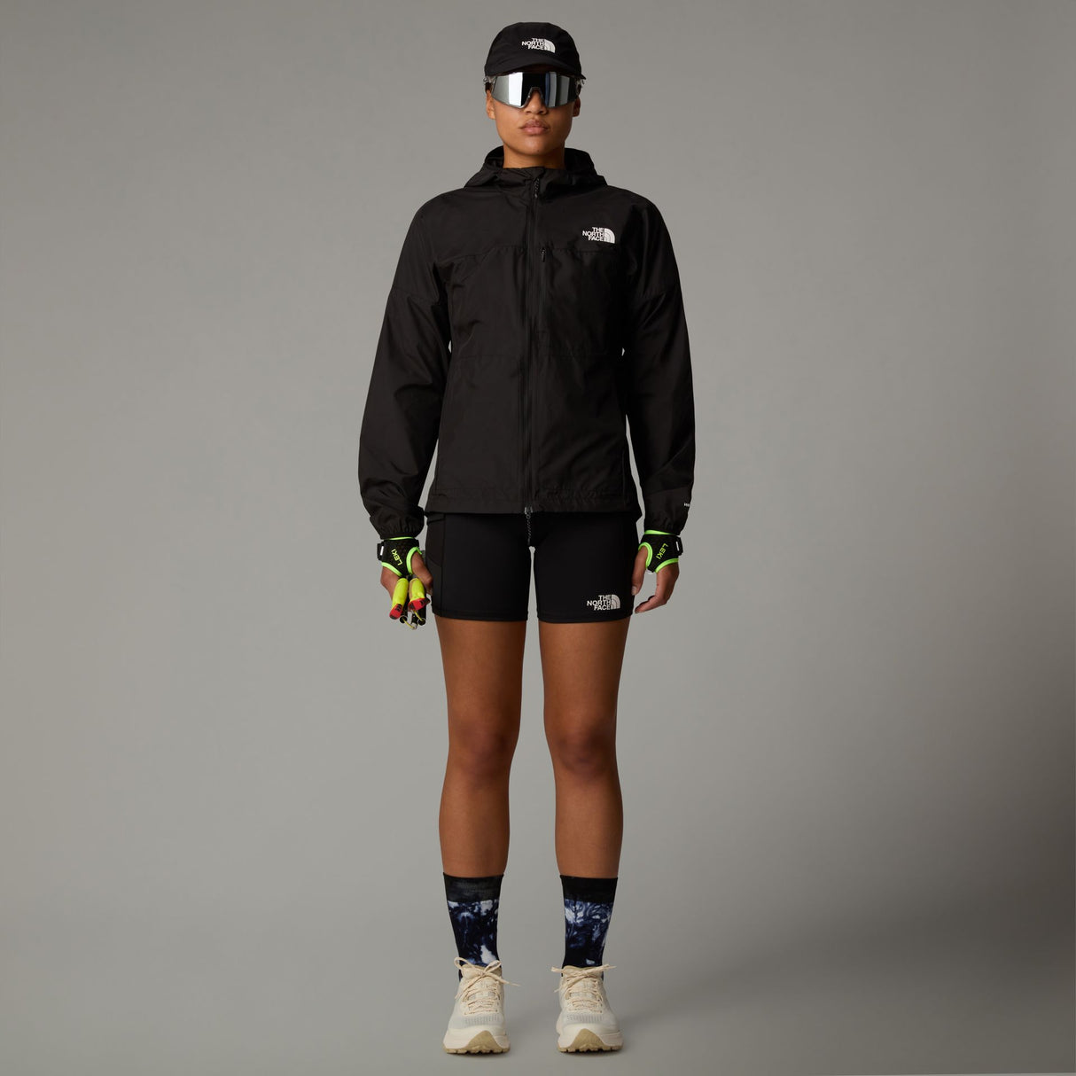 Geaca Femei The North Face W Higher Run Wind