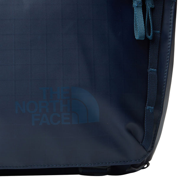 Geanta Barbati The North Face Base Camp Voyager Messenger   Geanta Barbati The North Face Base Camp Voyager Messenger