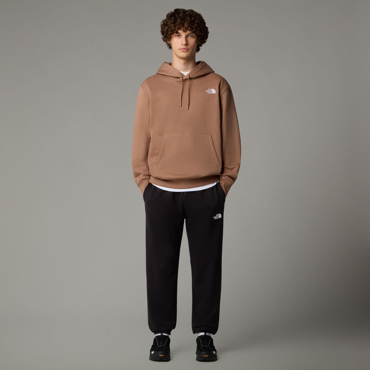 Pantaloni Barbati The North Face M Simple Dome Light Jogger   Pantaloni Barbati The North Face M Simple Dome Light Jogger